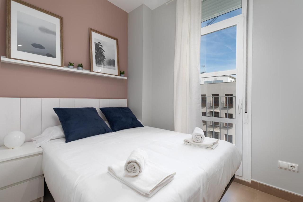 Adarve Flats Apartament *